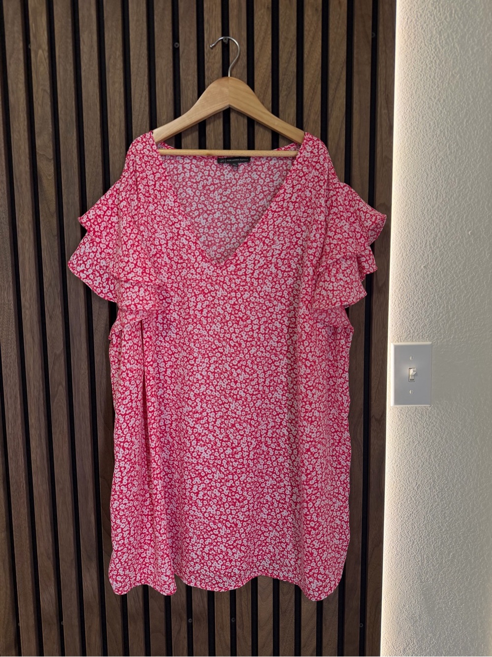Adrianna Papel Floral Pink Ruffle Sleeve V-Neck Women's Top